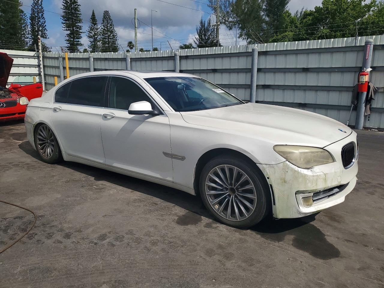 2012 BMW 7 SERIES