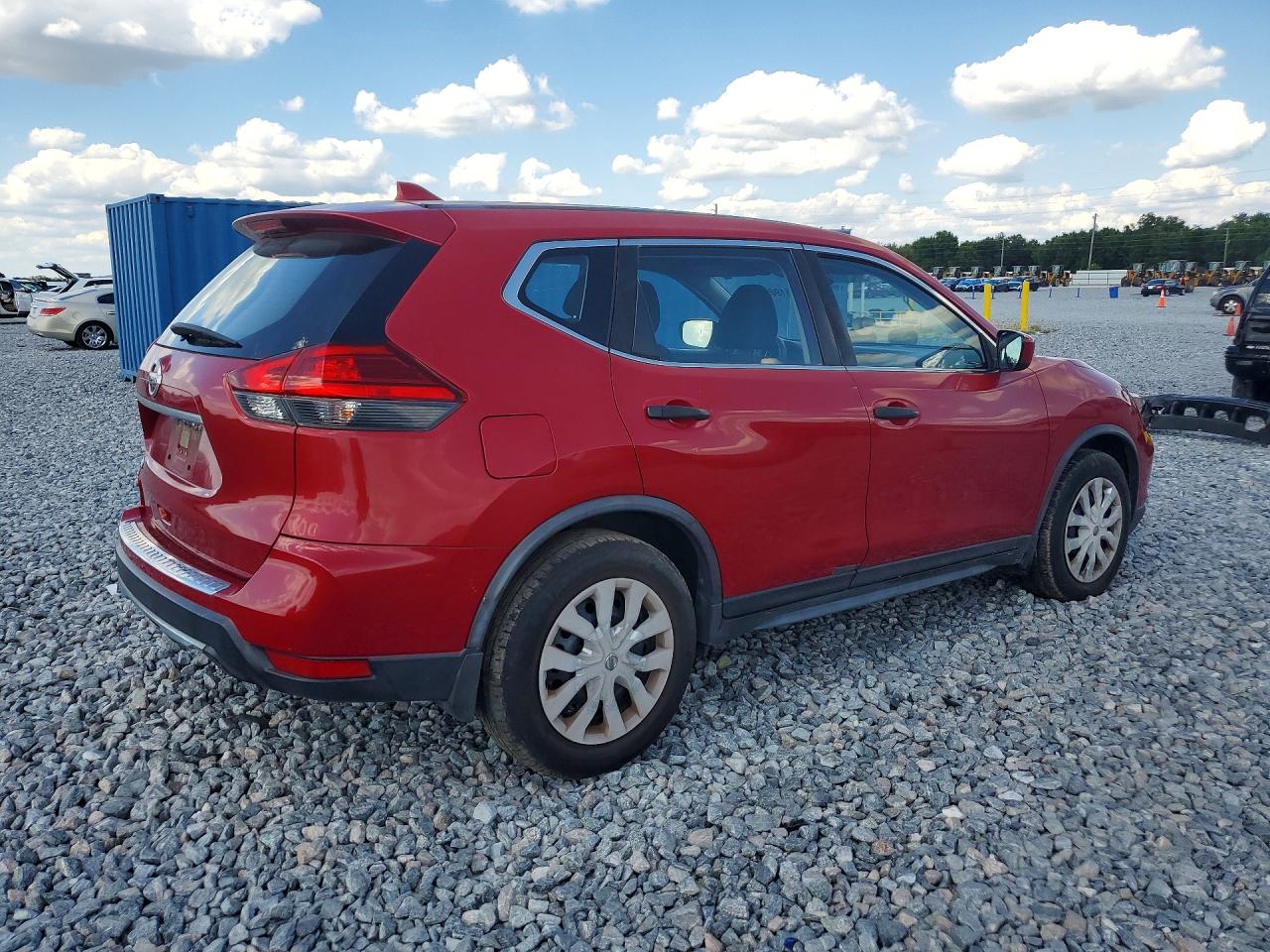 2017 NISSAN ROGUE