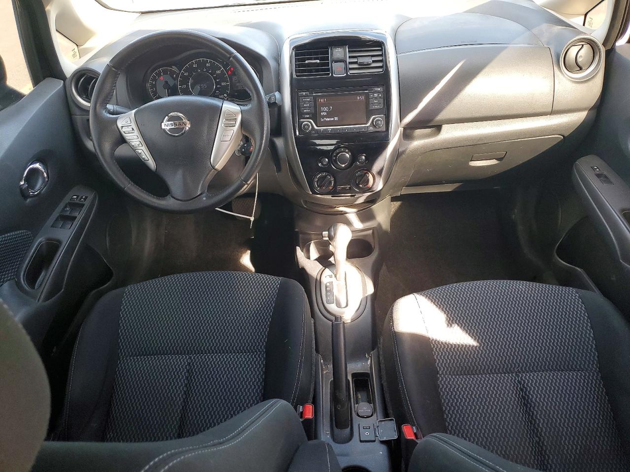 2016 NISSAN VERSA