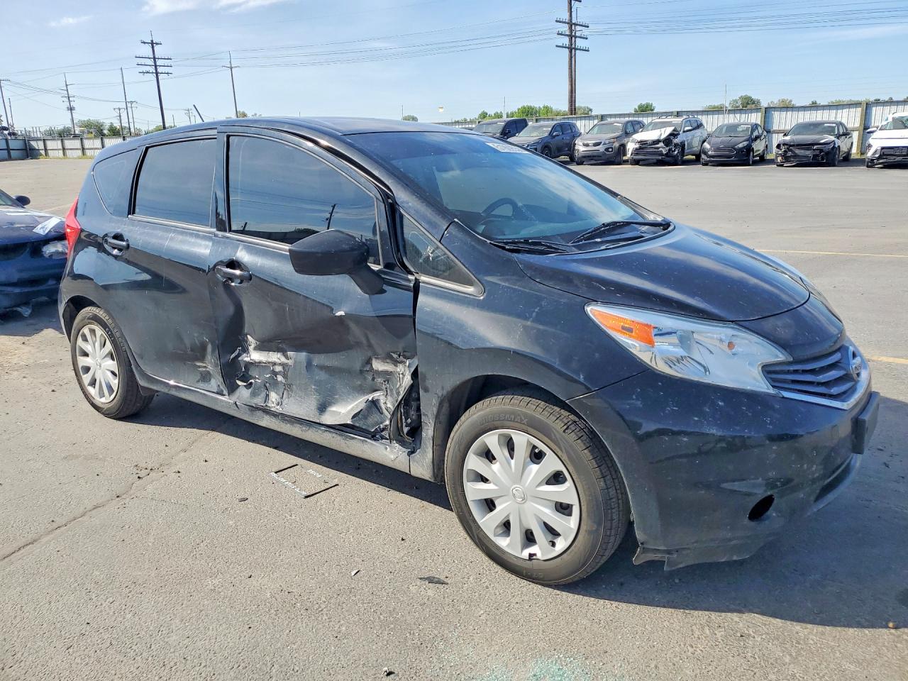 2016 NISSAN VERSA