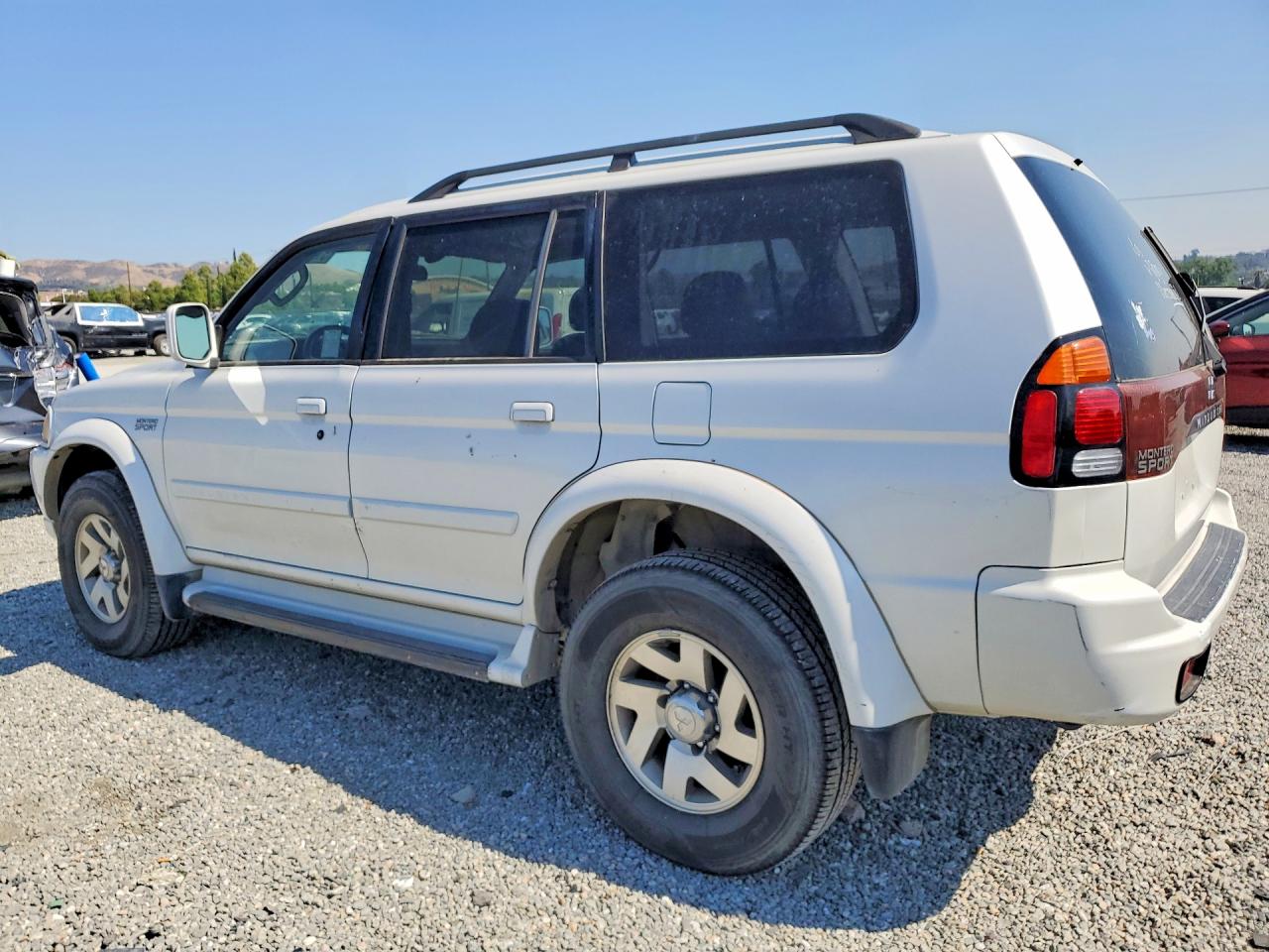 2003 MITSUBISHI MONTERO