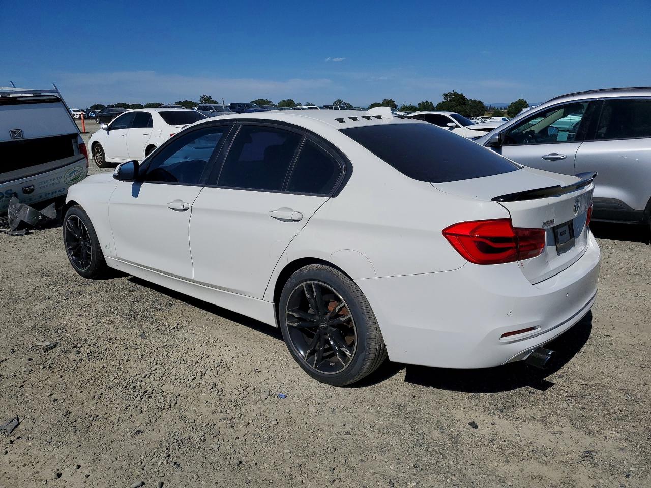 2017 BMW 3 SERIES