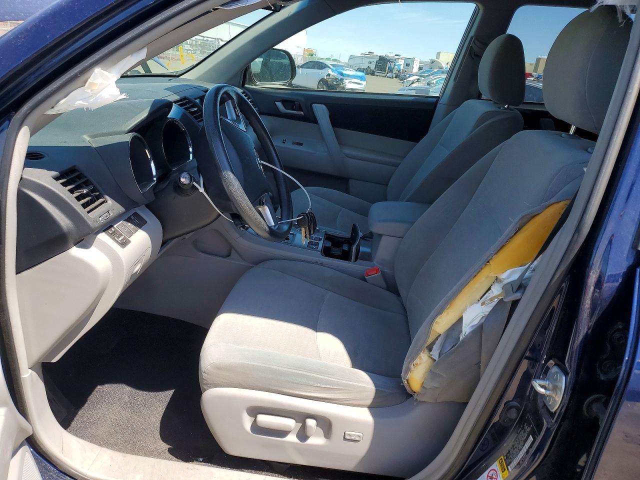 2013 TOYOTA HIGHLANDER