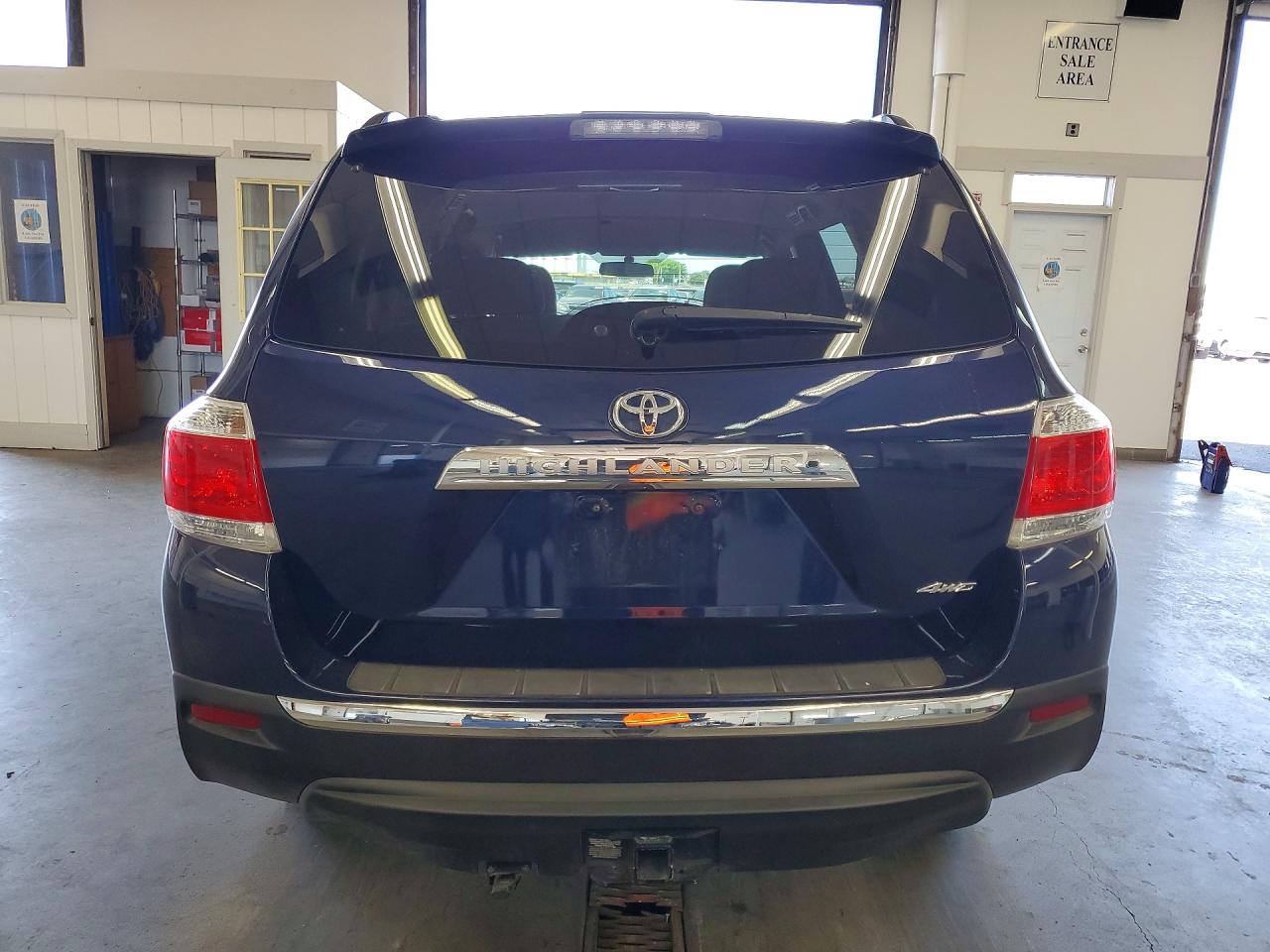 2013 TOYOTA HIGHLANDER
