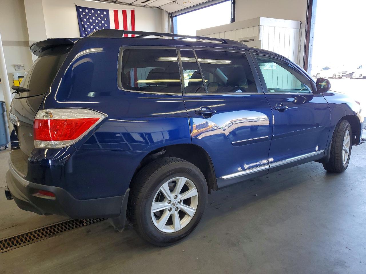 2013 TOYOTA HIGHLANDER