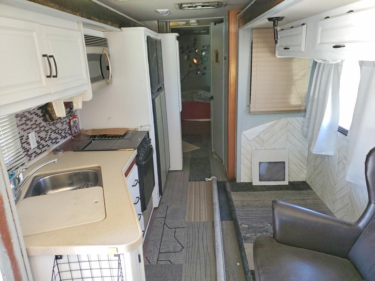 2005 WORKHORSE CUSTOM CHASSIS ALL OTHER