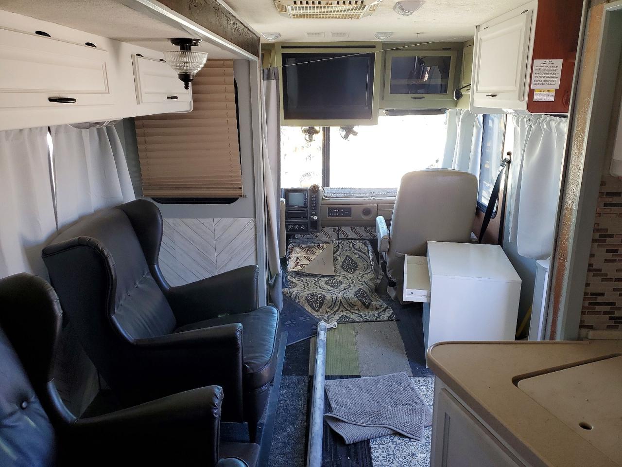 2005 WORKHORSE CUSTOM CHASSIS ALL OTHER