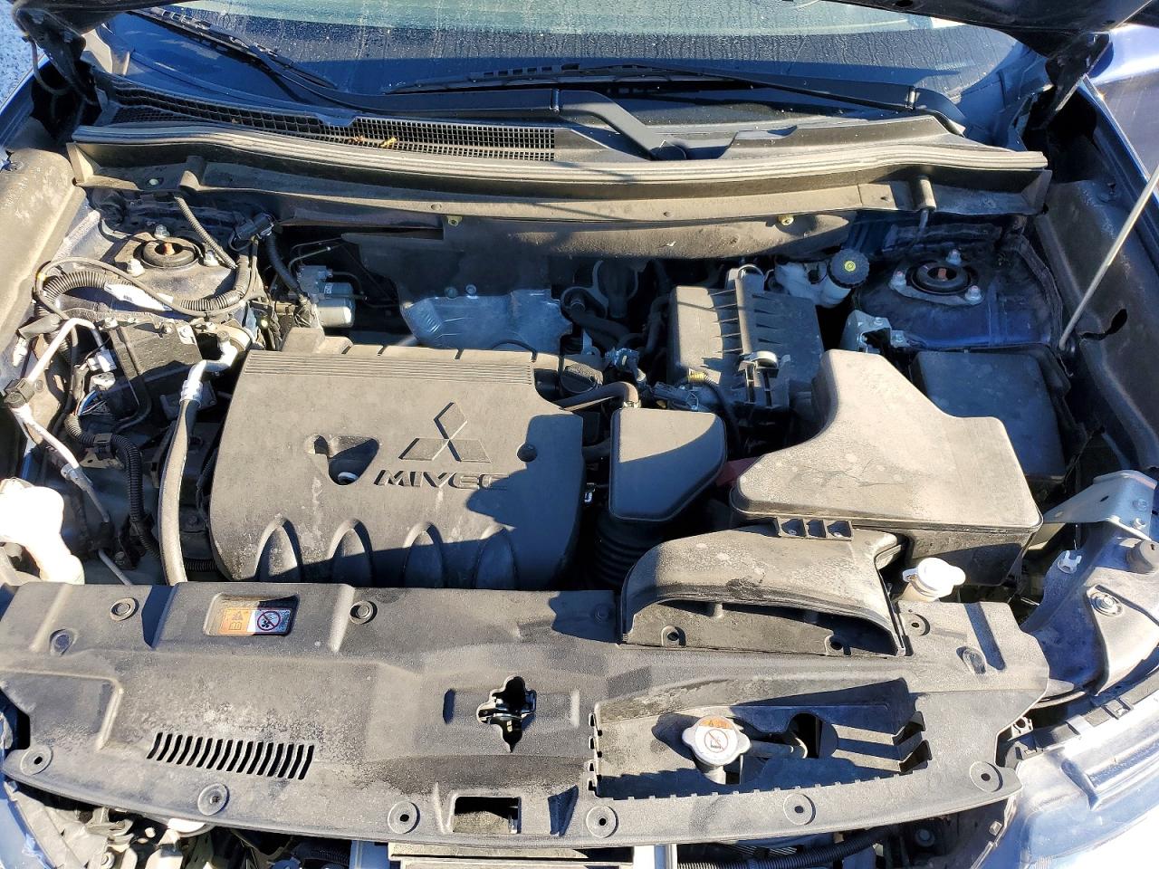 2020 MITSUBISHI OUTLANDER