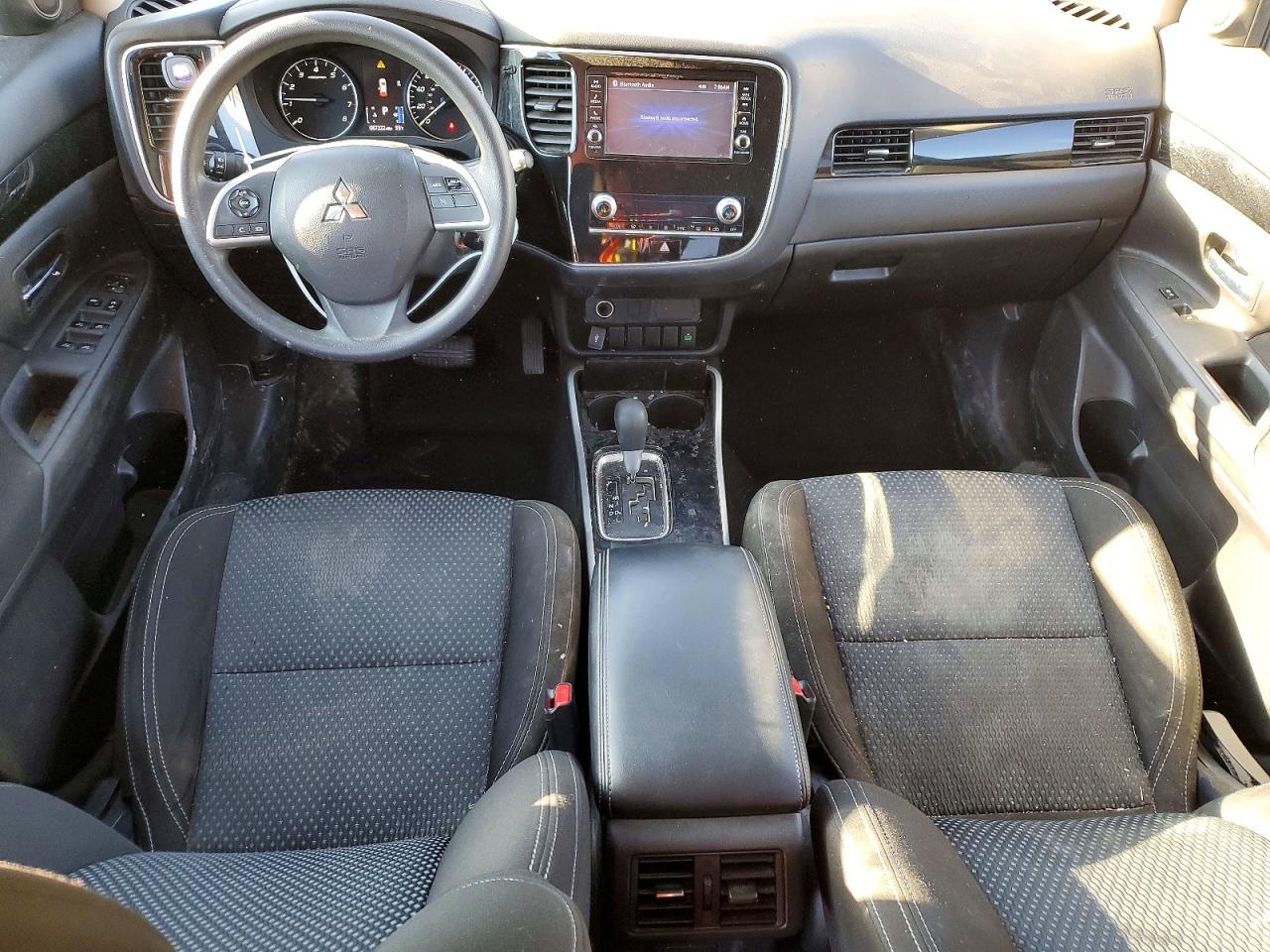 2020 MITSUBISHI OUTLANDER