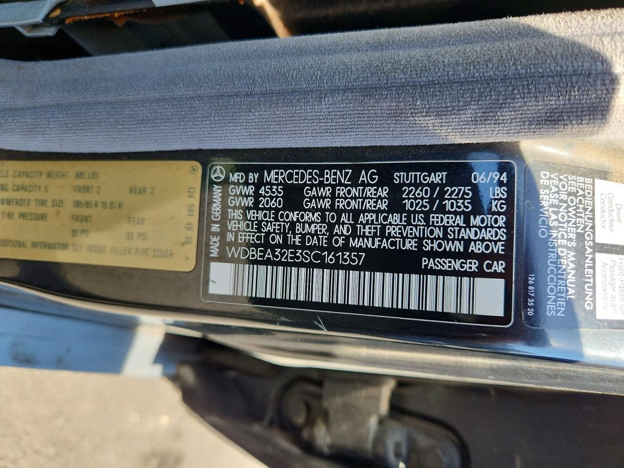 1995 MERCEDES-BENZ E-CLASS