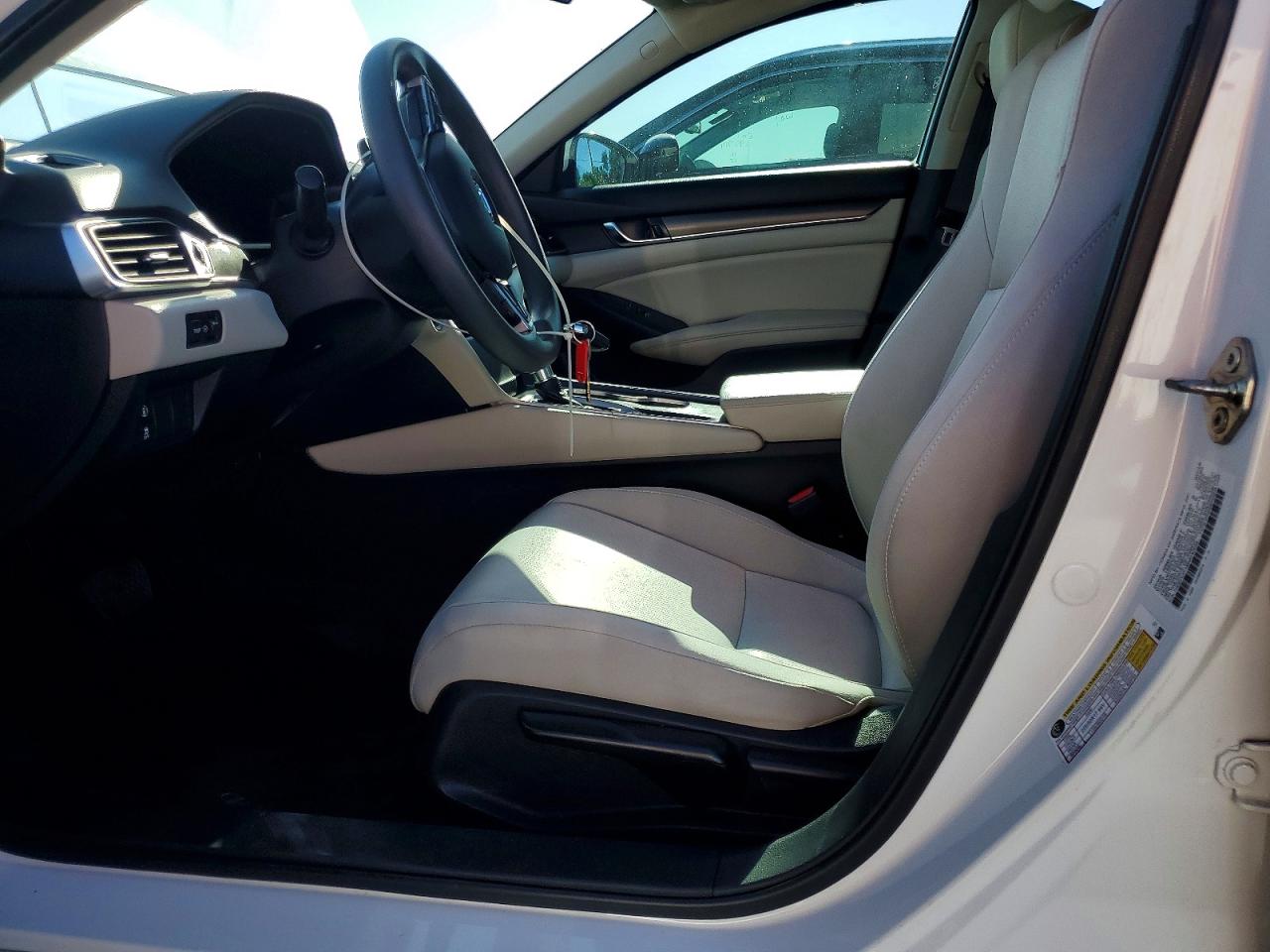 2019 HONDA ACCORD