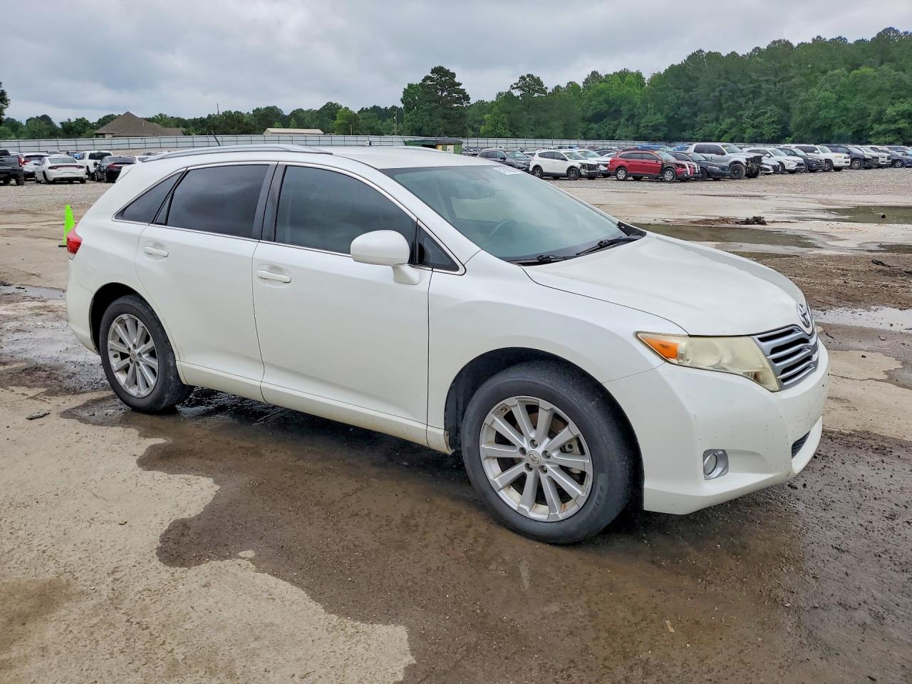 2010 TOYOTA VENZA FWD