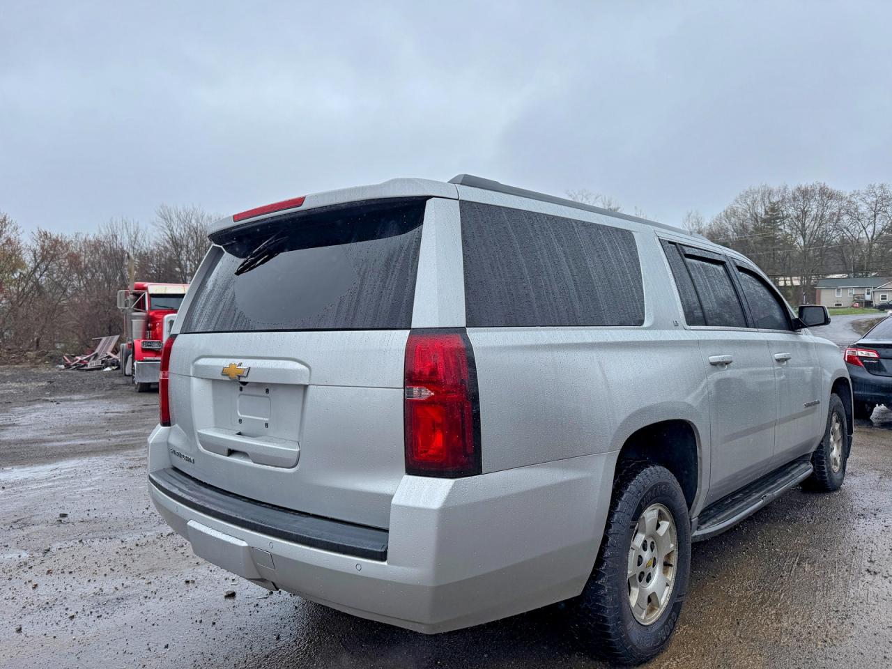 2016 CHEVROLET SUBURBAN