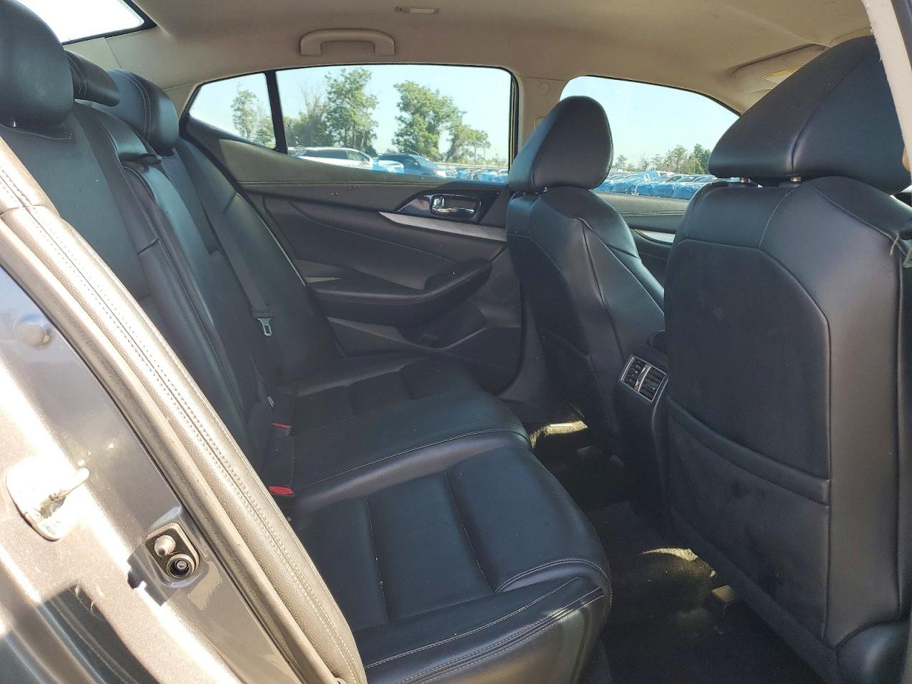 2016 NISSAN MAXIMA
