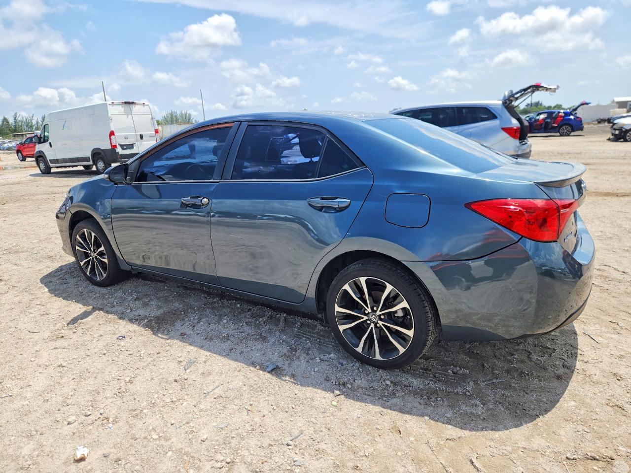 2018 TOYOTA COROLLA