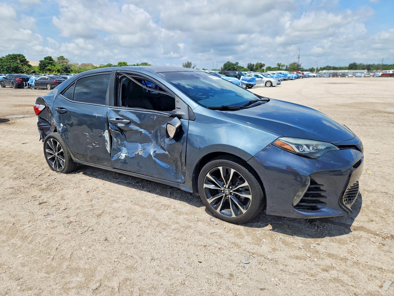 2018 TOYOTA COROLLA