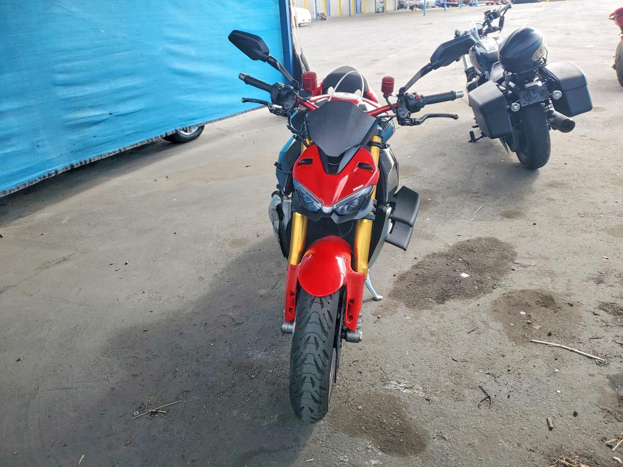 2021 DUCATI STREETFIGH