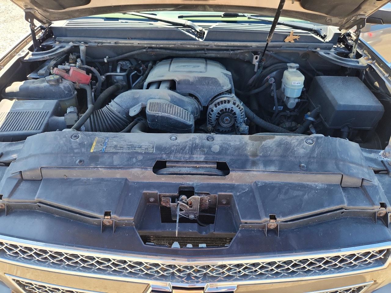 2011 CHEVROLET TAHOE