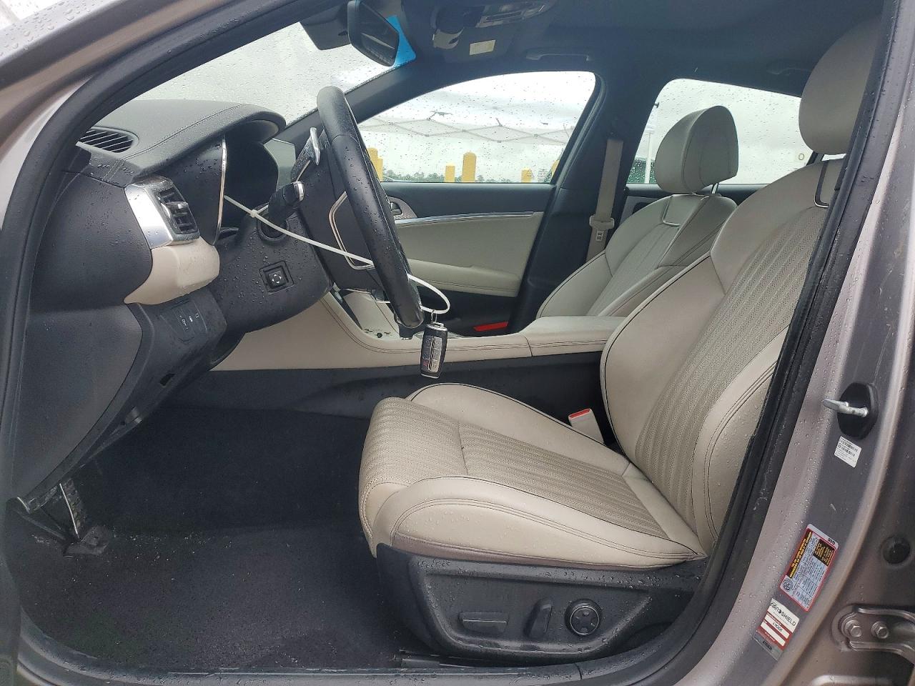 2023 GENESIS G70 2.0T