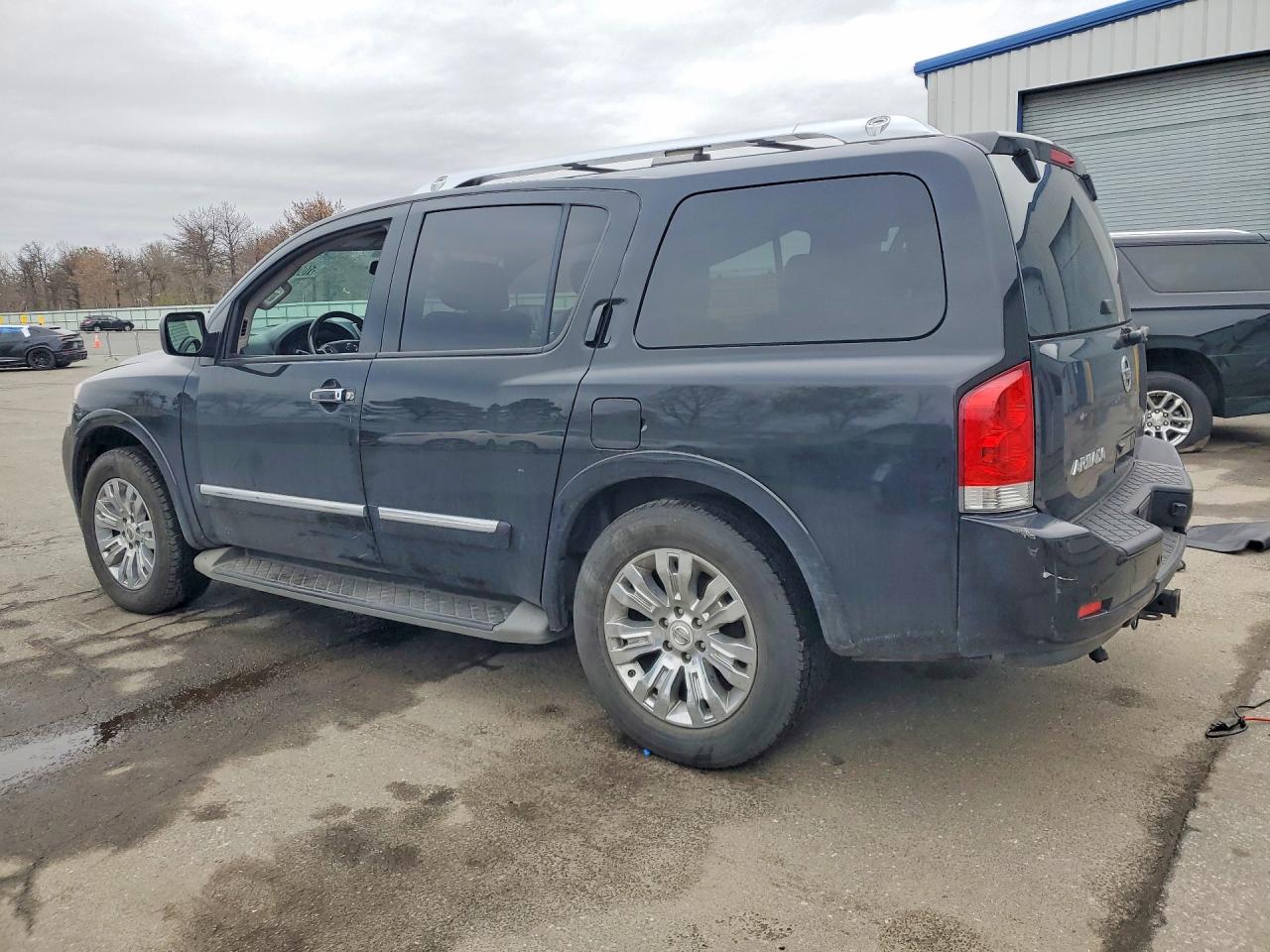 2015 NISSAN ARMADA