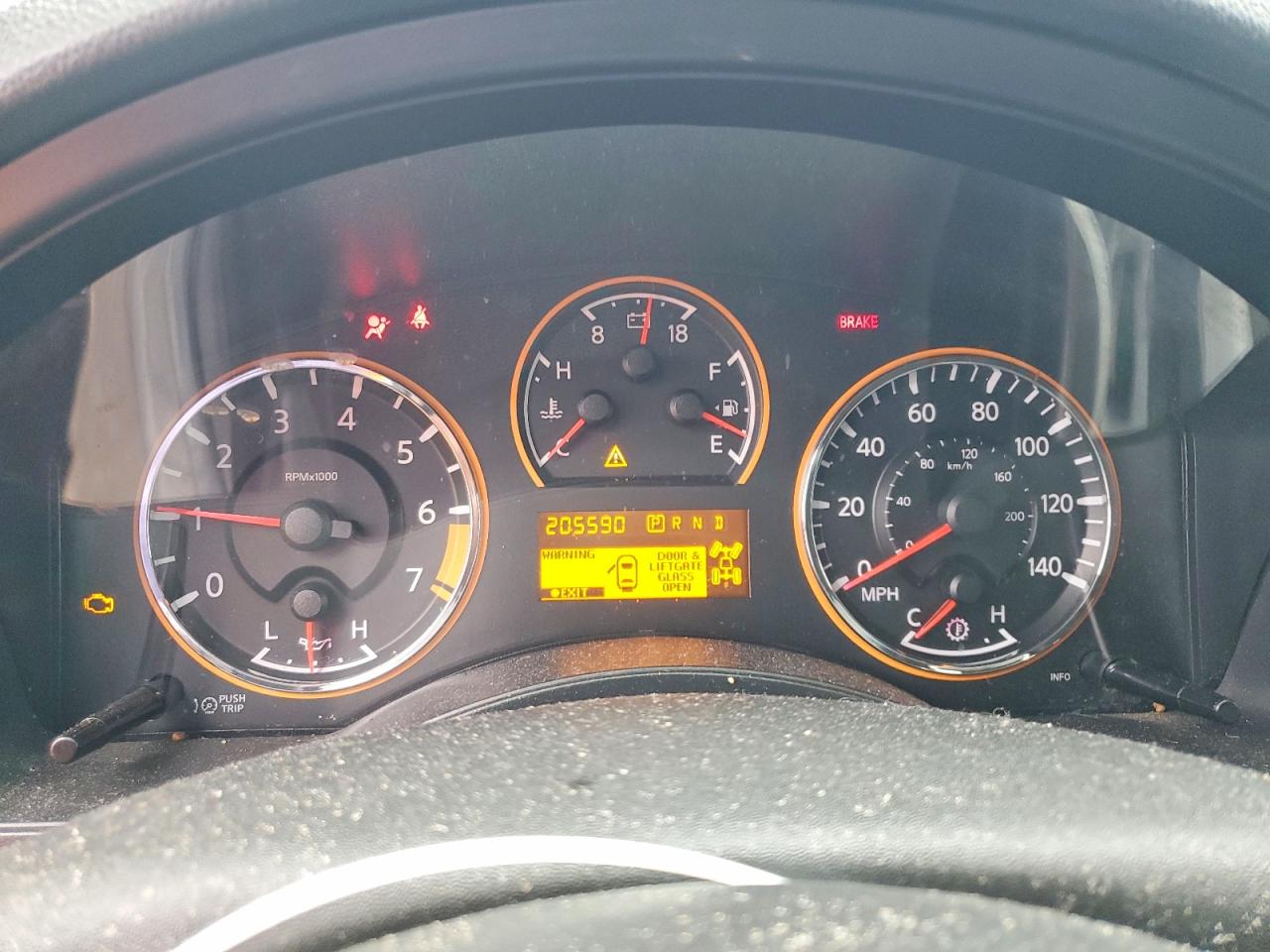 2015 NISSAN ARMADA