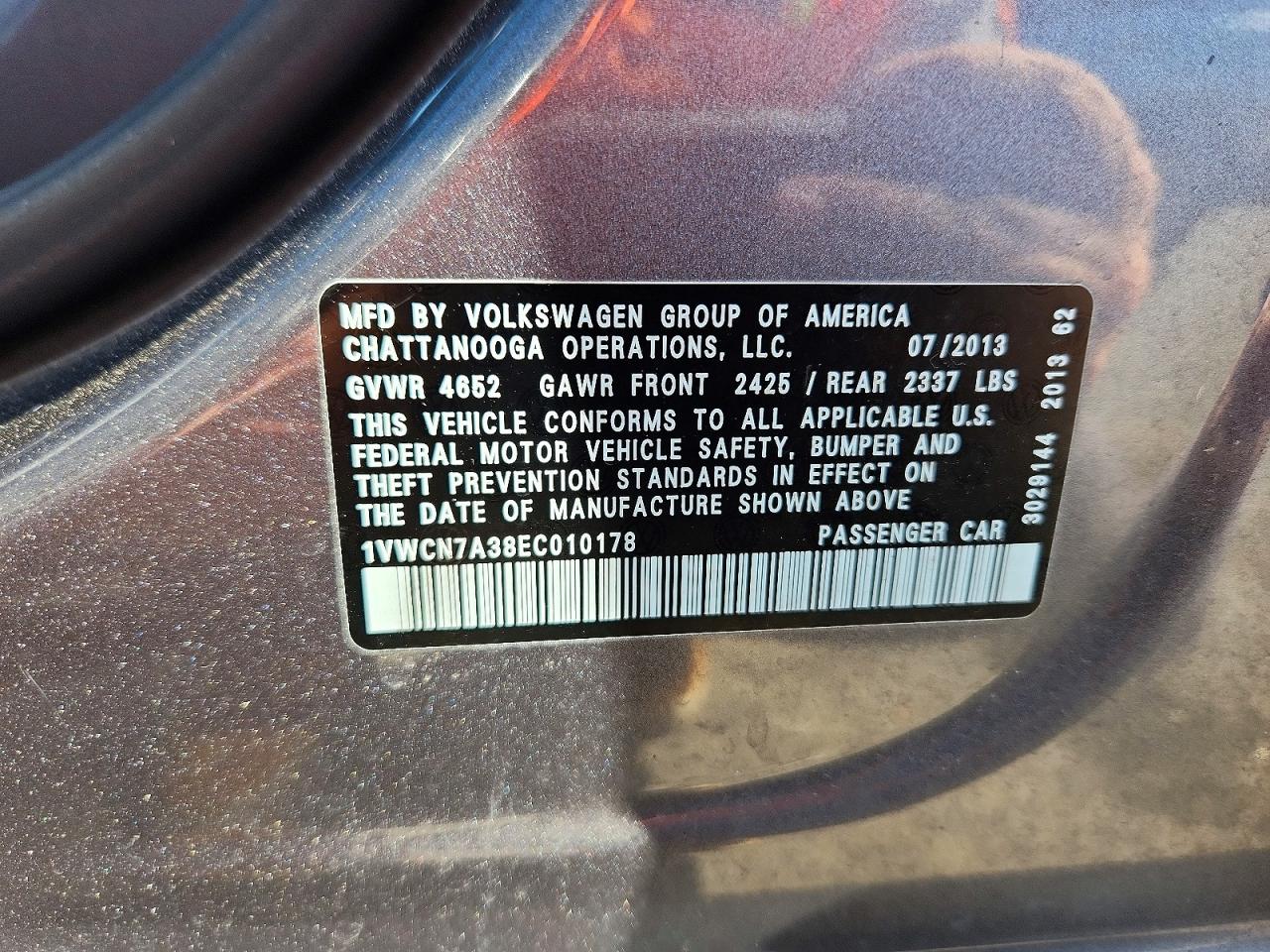 2014 VOLKSWAGEN PASSAT