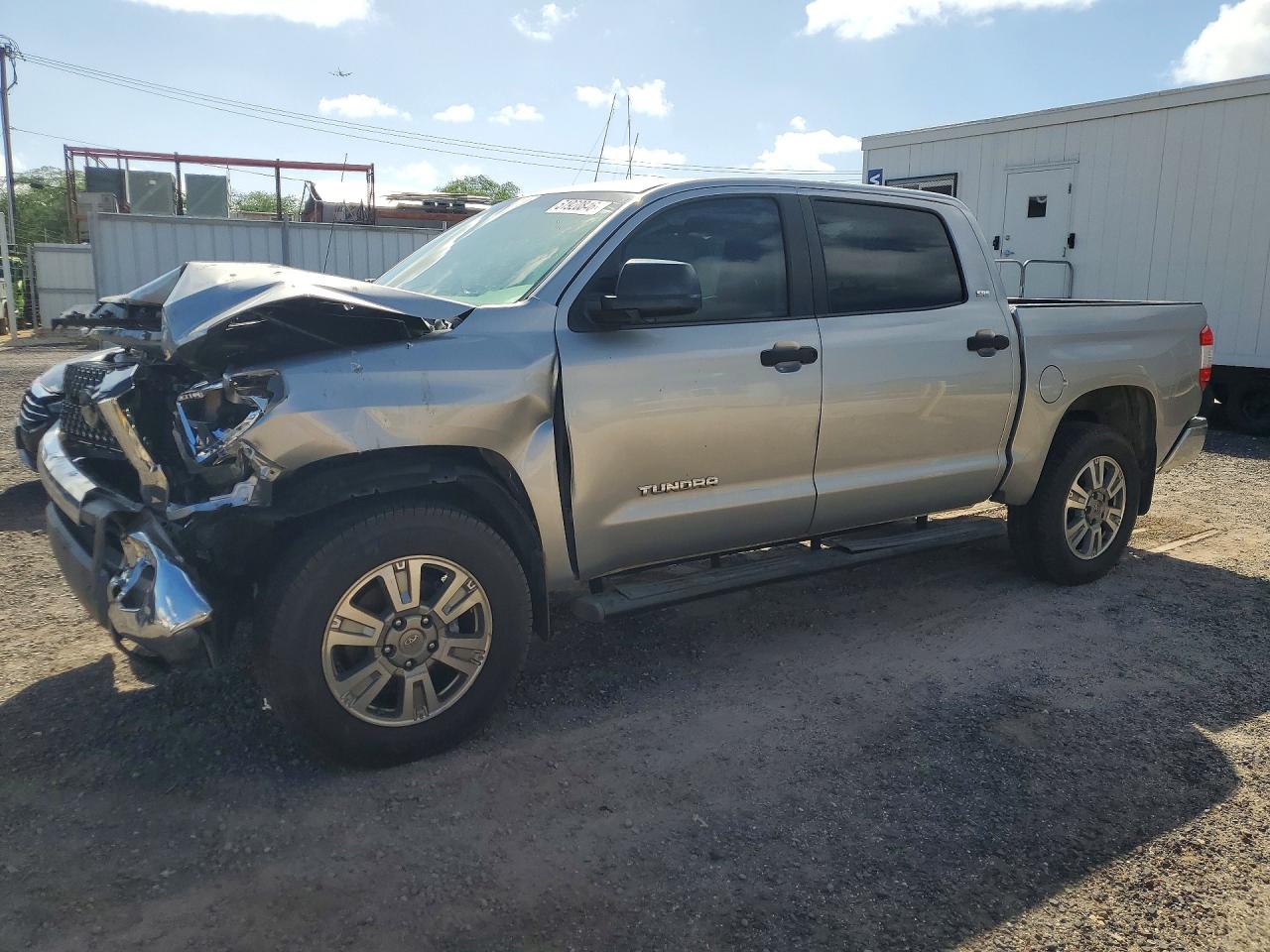 2016 TOYOTA TUNDRA