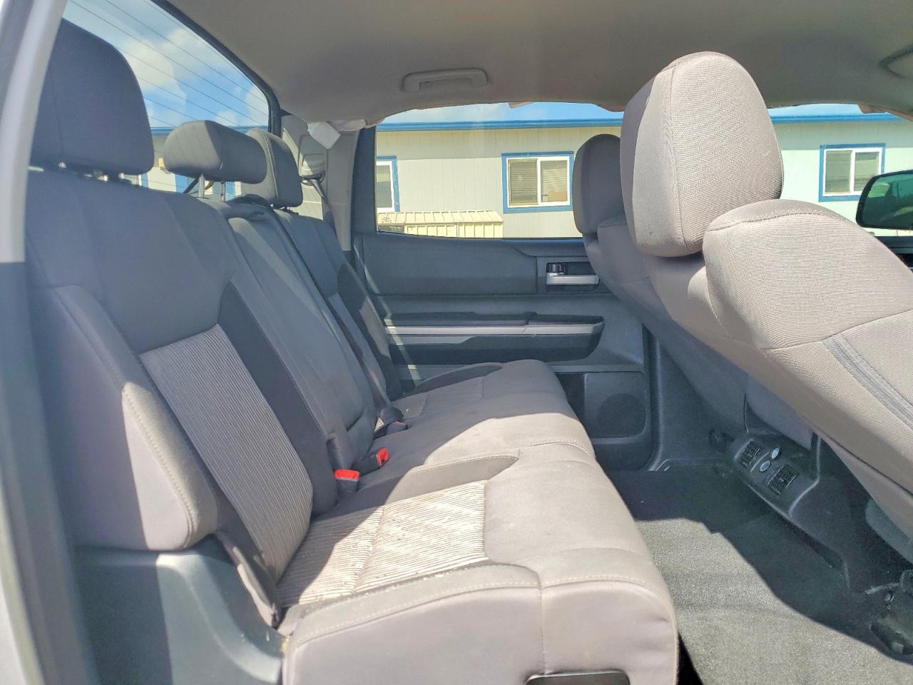 2016 TOYOTA TUNDRA