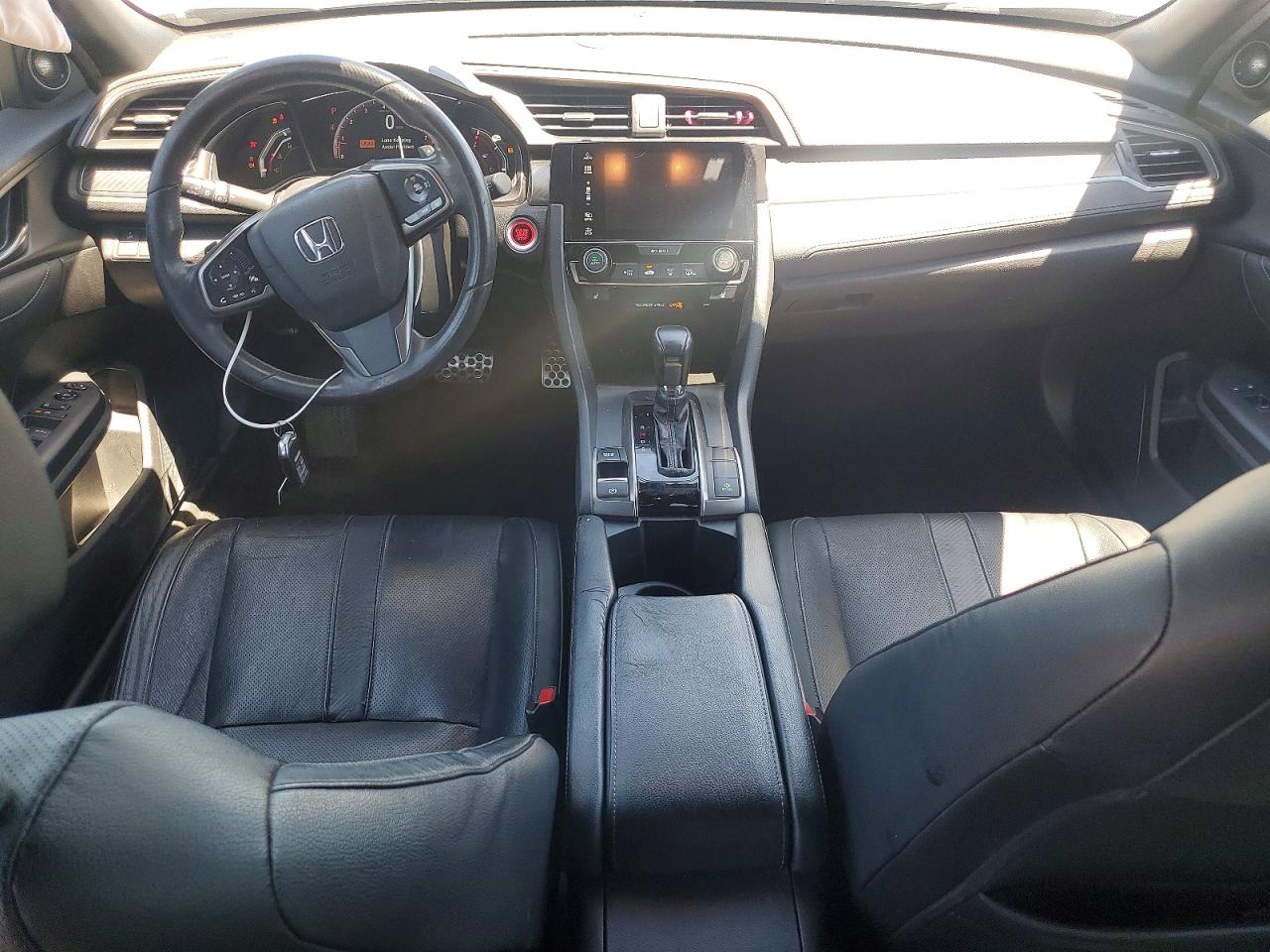 2018 HONDA CIVIC
