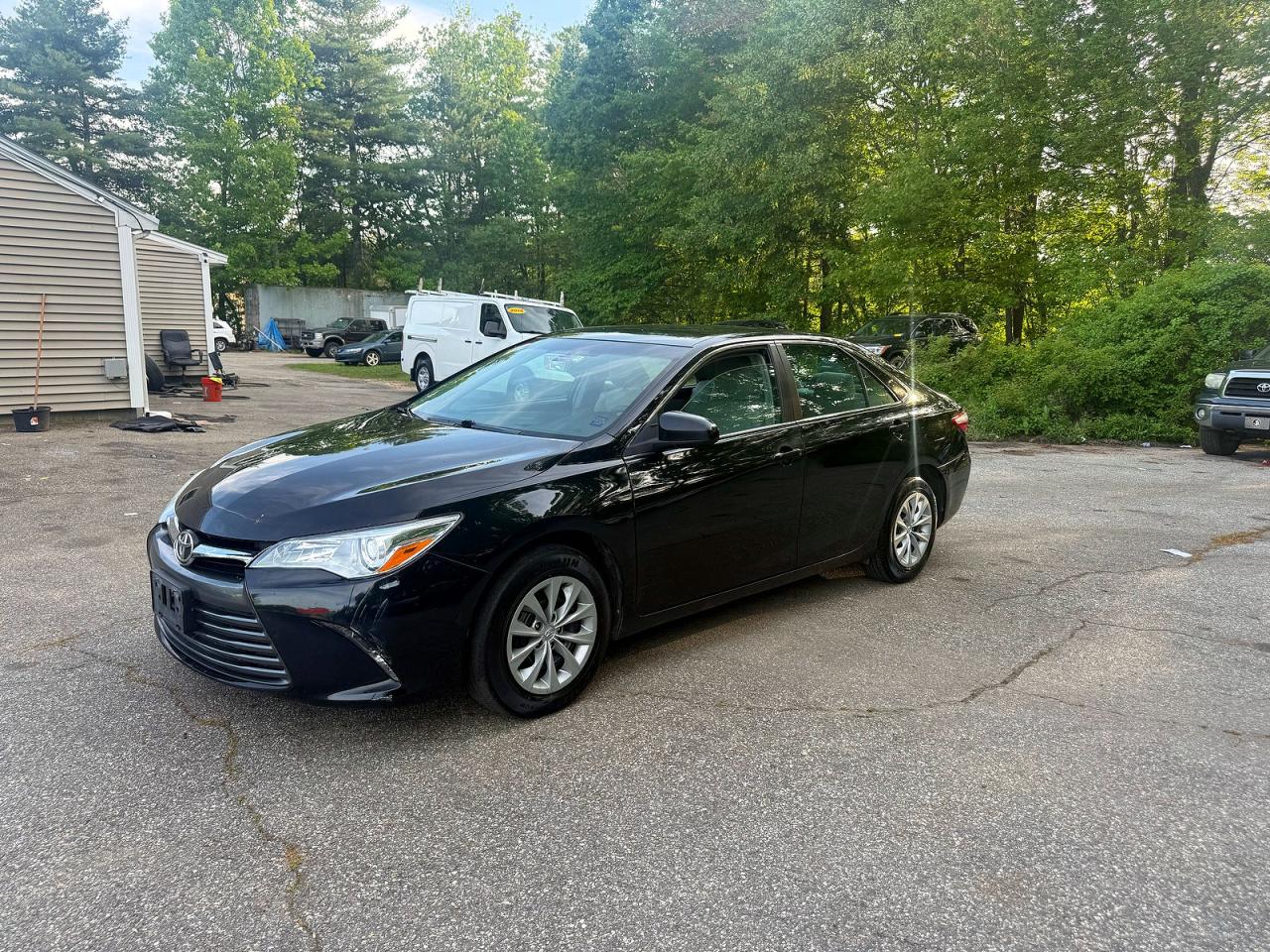 2015 TOYOTA CAMRY