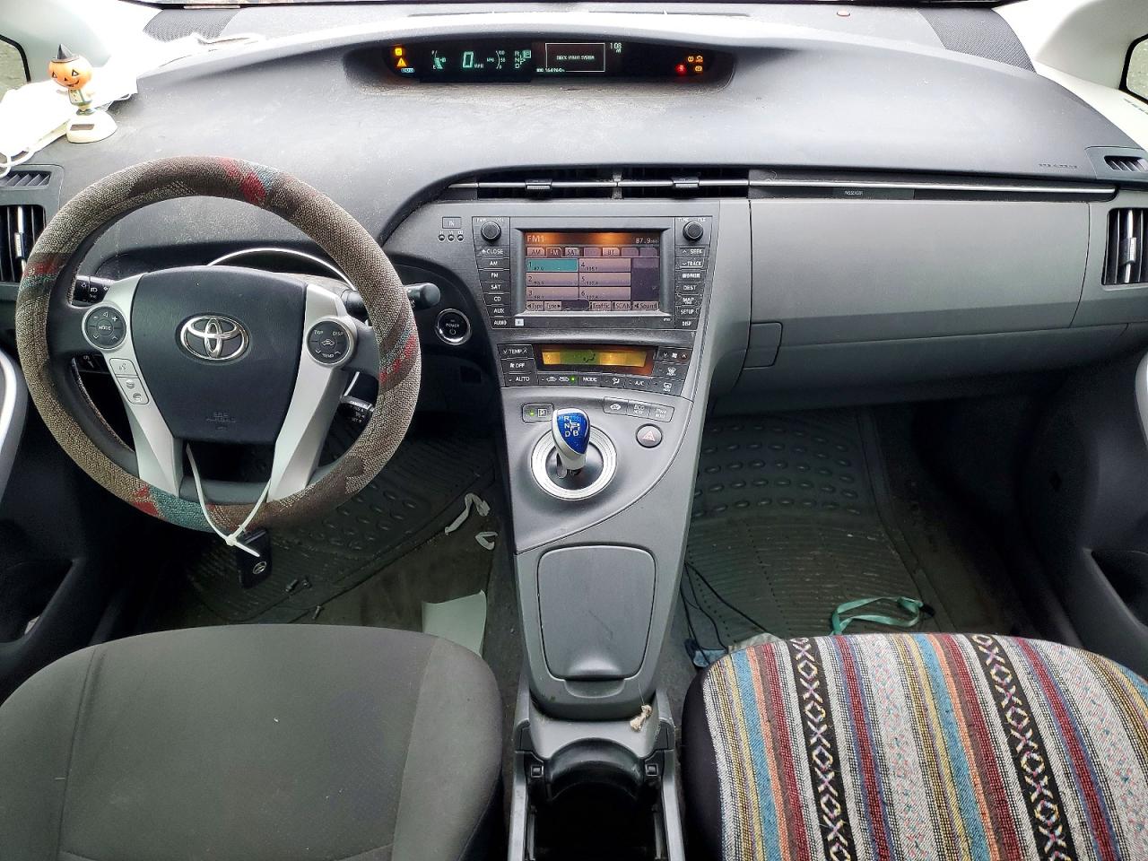 2011 TOYOTA PRIUS