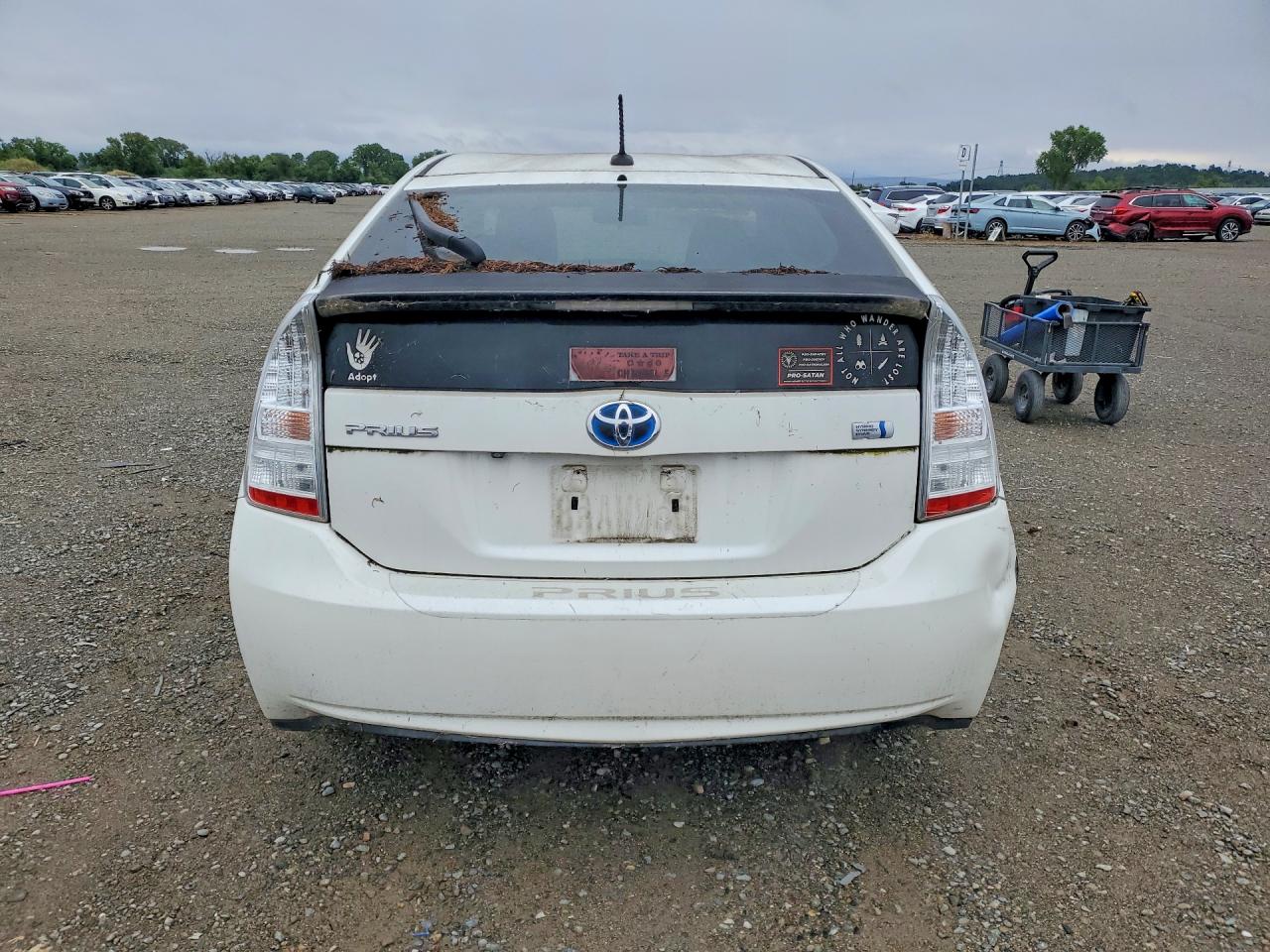 2011 TOYOTA PRIUS