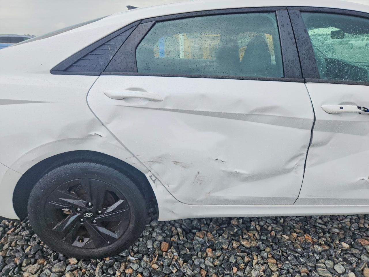 2022 HYUNDAI ELANTRA