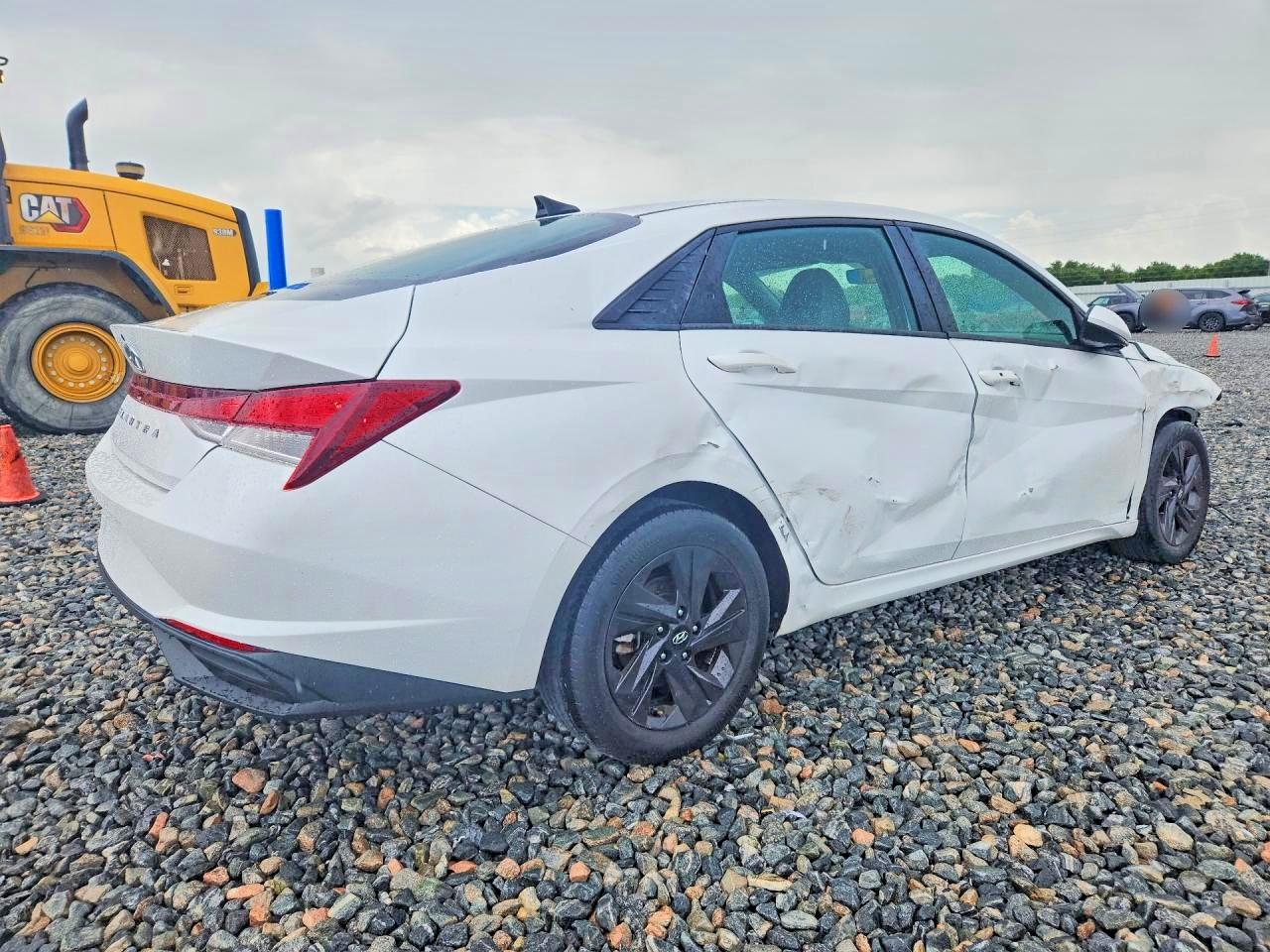 2022 HYUNDAI ELANTRA