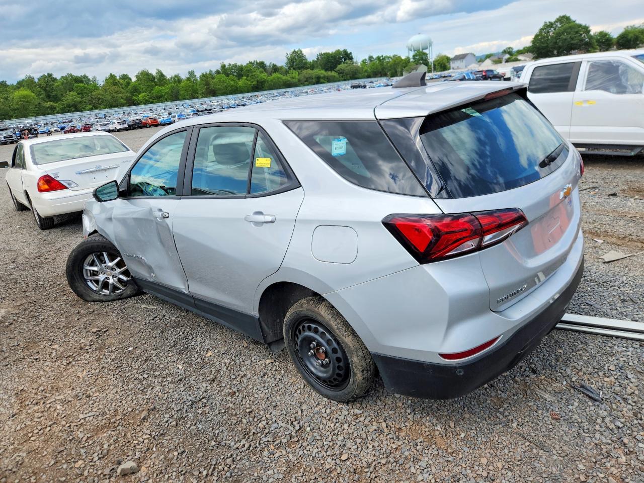2022 CHEVROLET EQUINOX