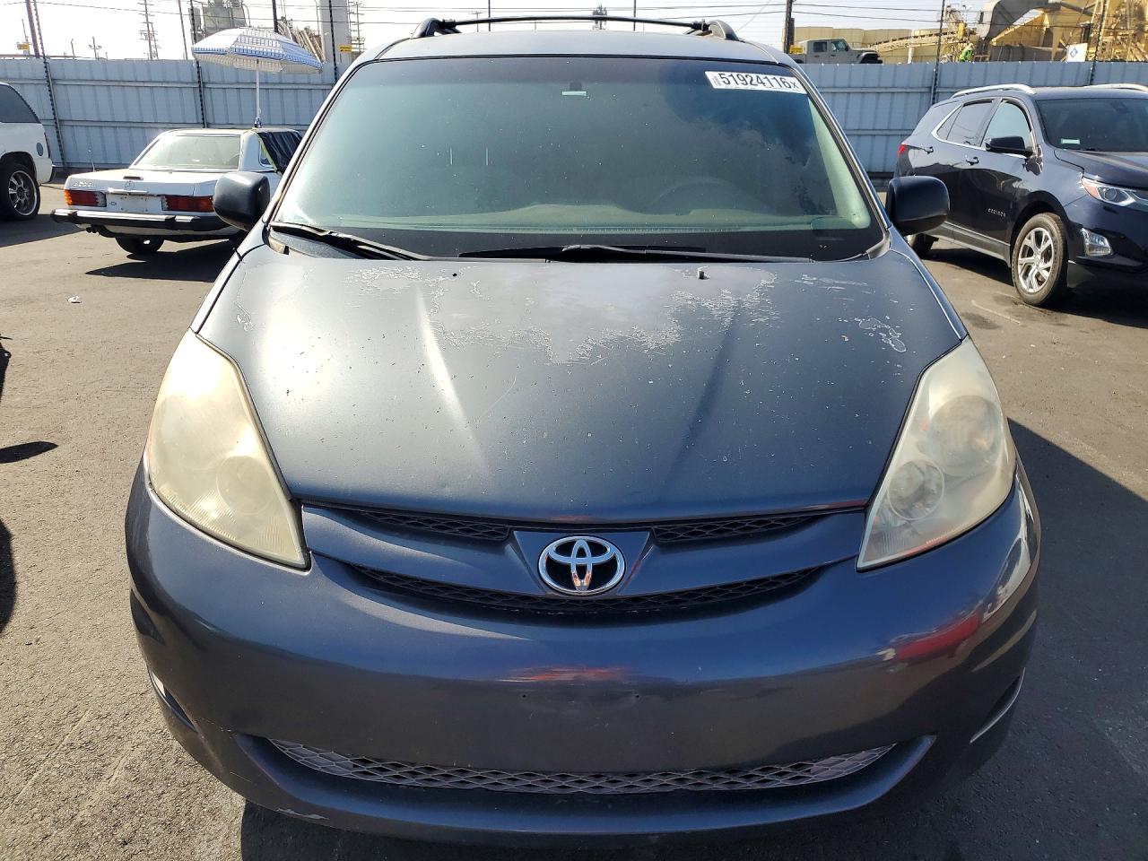 2008 TOYOTA SIENNA
