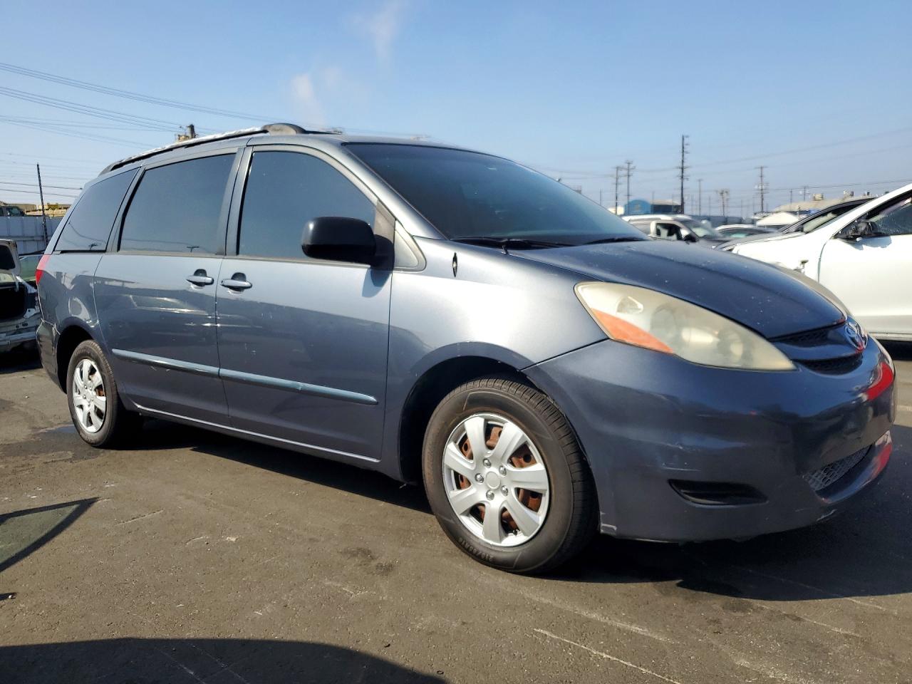 2008 TOYOTA SIENNA