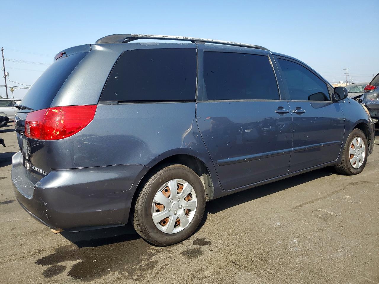2008 TOYOTA SIENNA