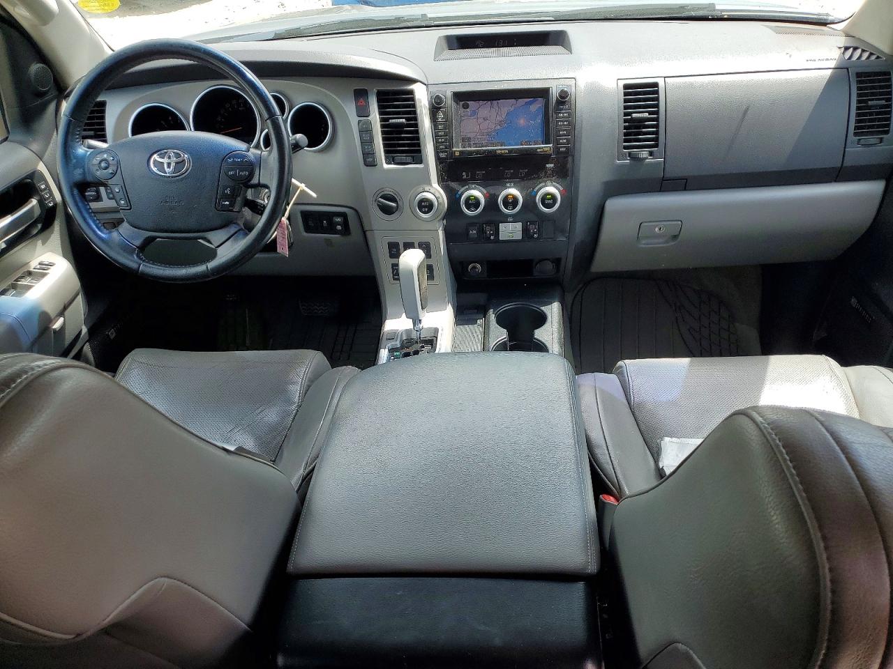 2008 TOYOTA SEQUOIA