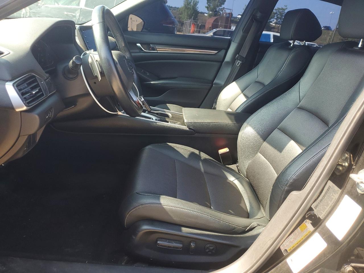 2019 HONDA ACCORD
