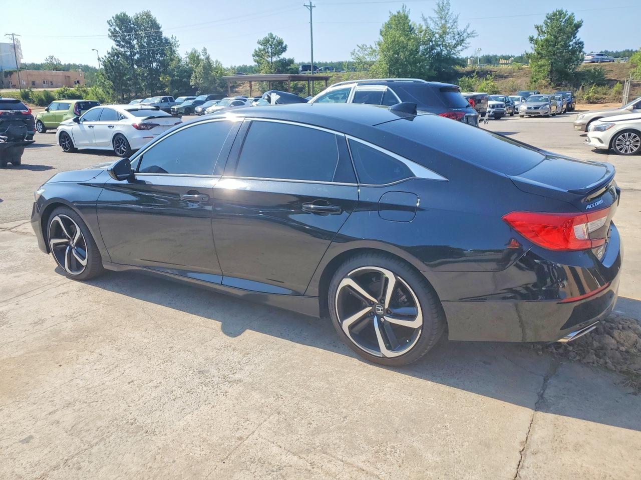 2019 HONDA ACCORD