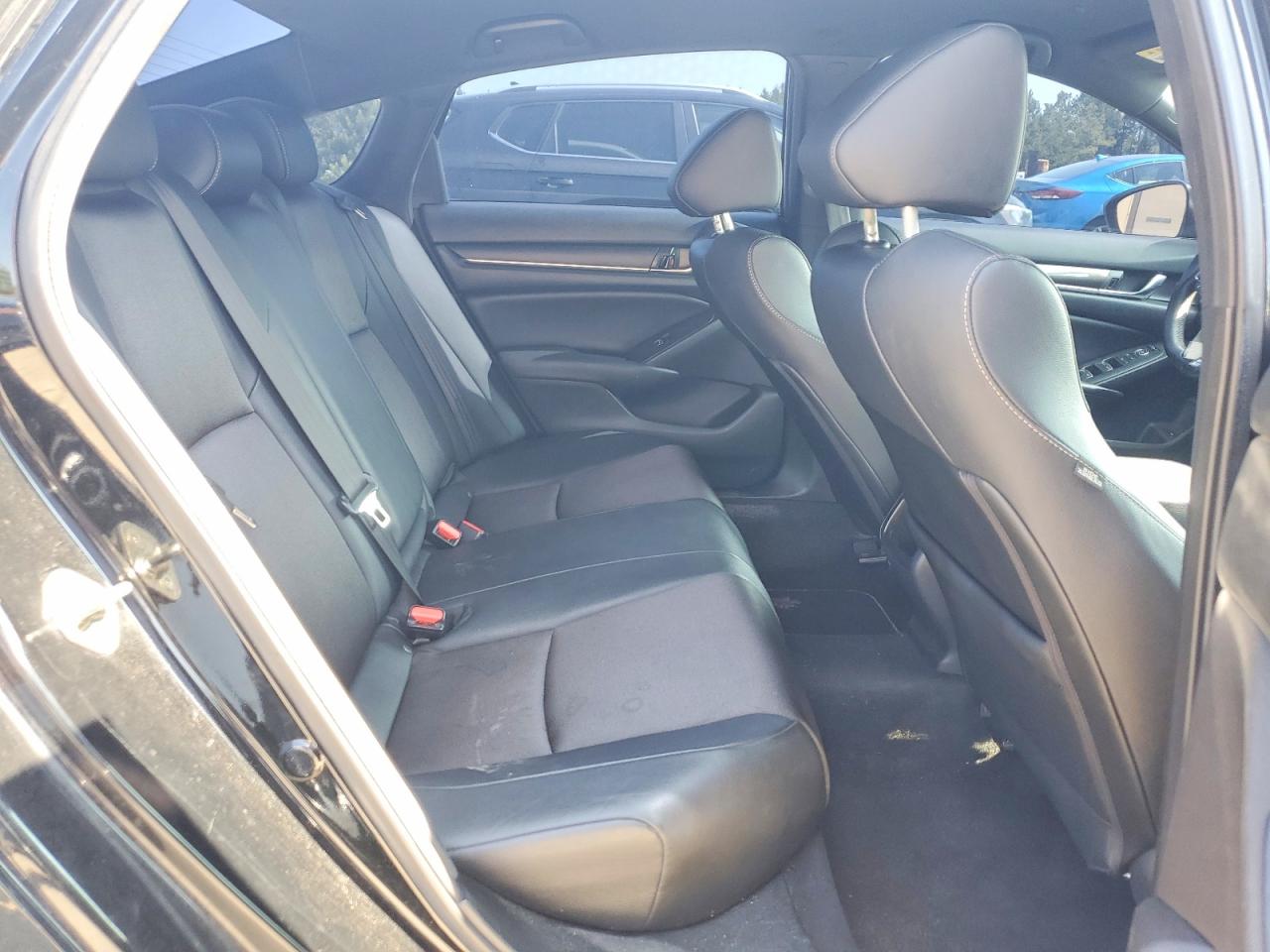 2019 HONDA ACCORD