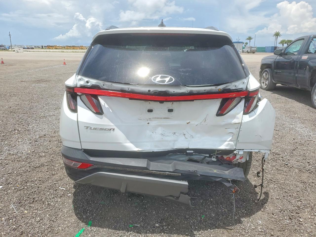 2022 HYUNDAI TUCSON