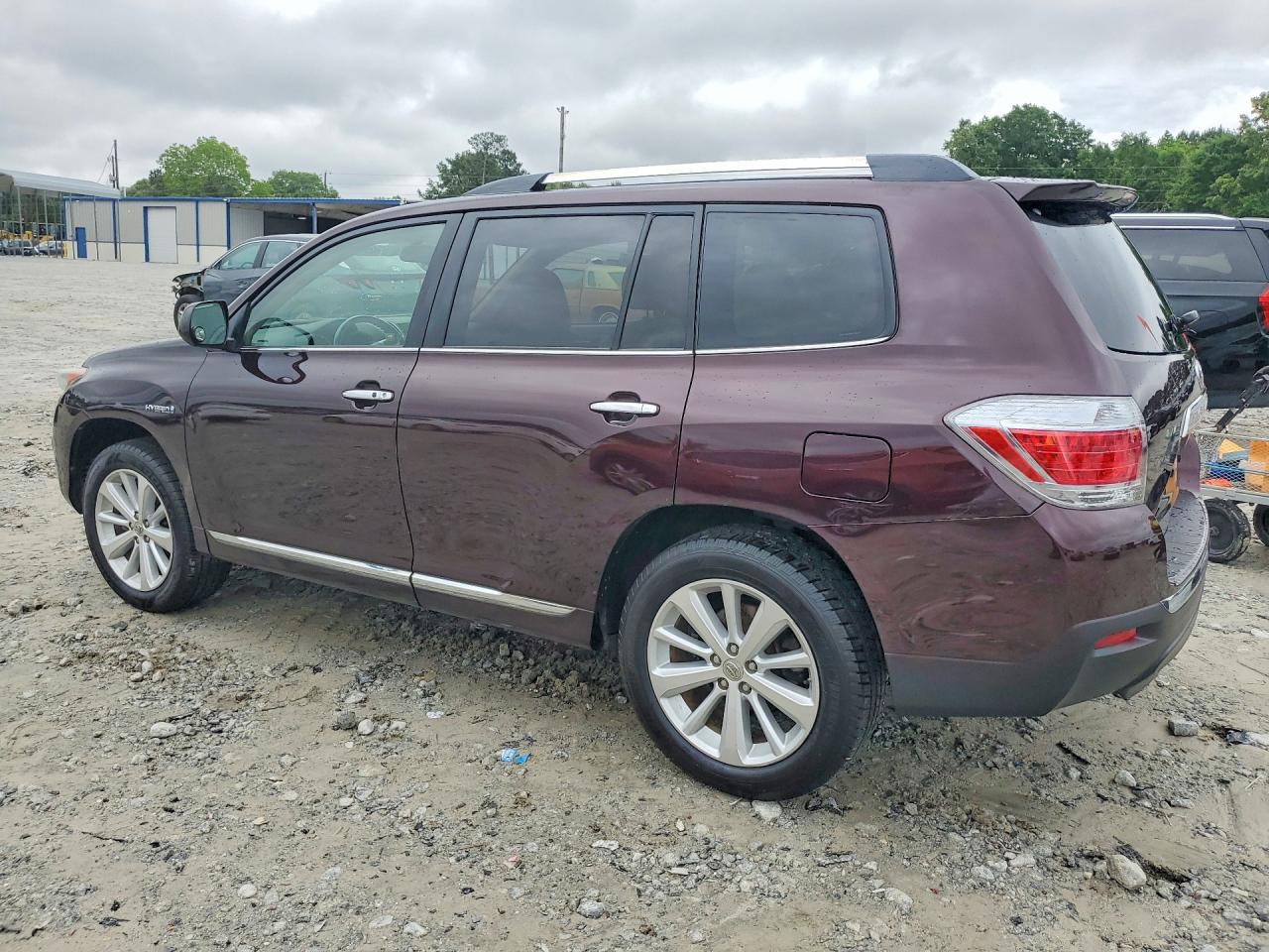 2011 TOYOTA HIGHLANDER