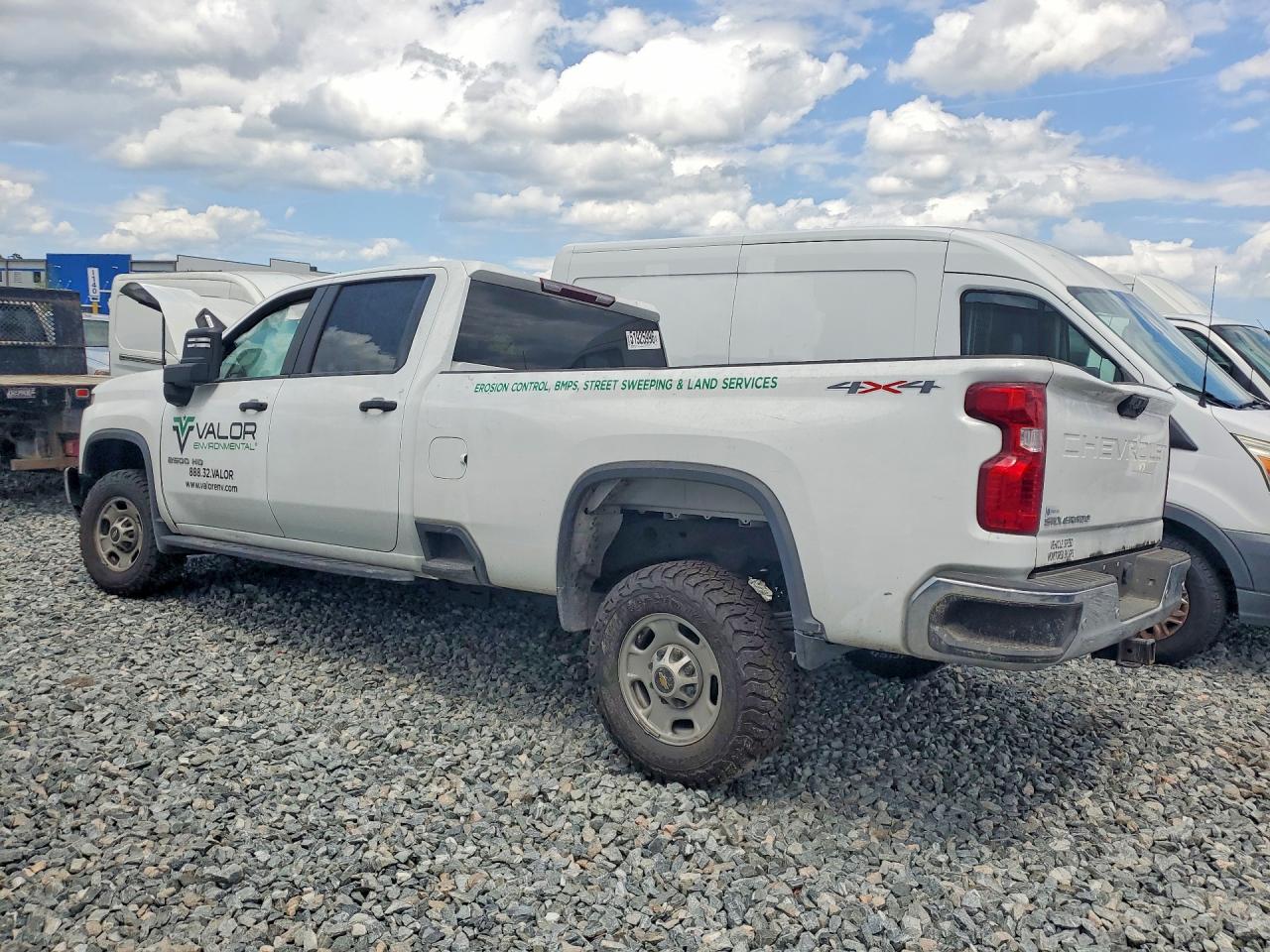 2025 CHEVROLET SILVERADO