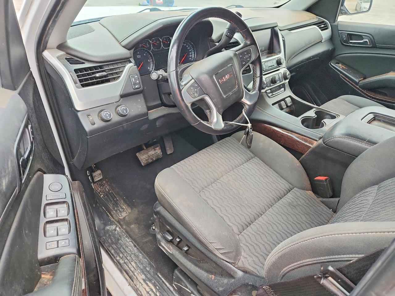 2019 GMC YUKON