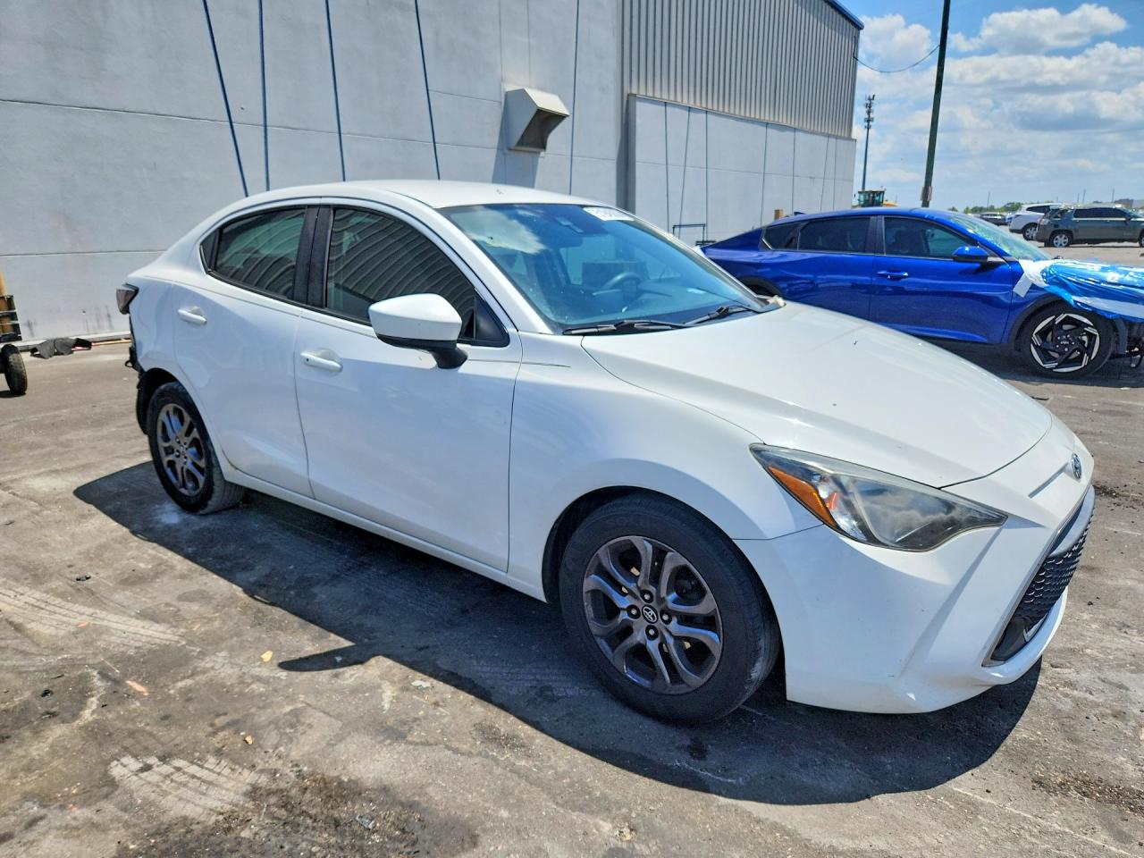 2019 TOYOTA YARIS