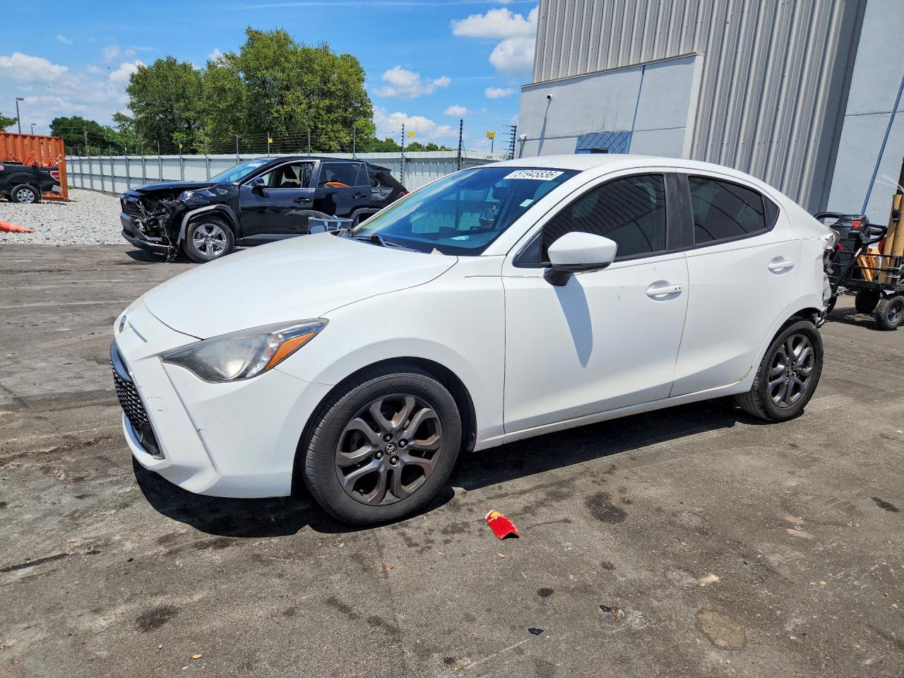 2019 TOYOTA YARIS