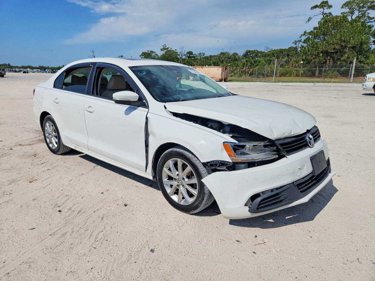 2011 VOLKSWAGEN JETTA