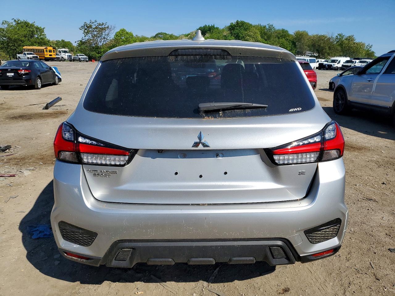 2025 MITSUBISHI OUTLANDER